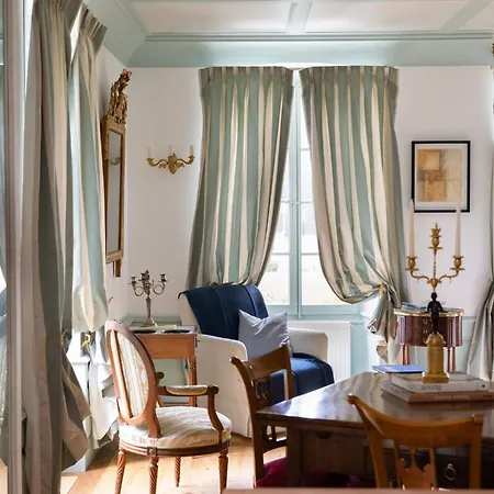 Louisxvi By Interhome Apartament